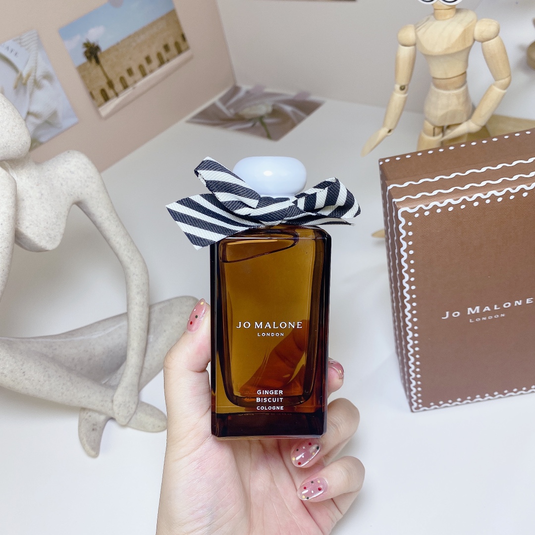 Jo Malone perfume